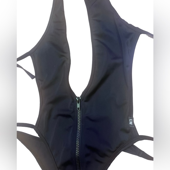 Small black string swimsuit bodysuit front zipper ties at neck and back sexy EUC - Picture 3 of 6